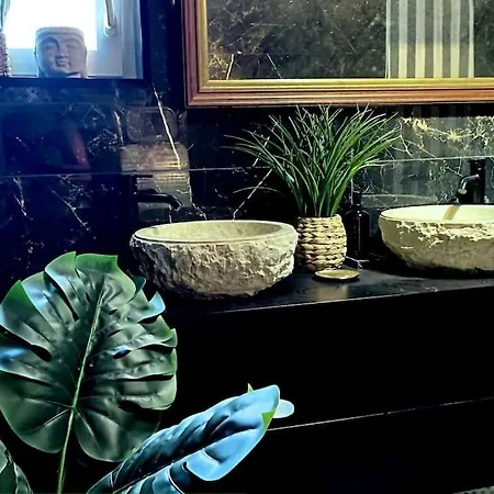 Caparica Surf Retreat * Costa de Caparica