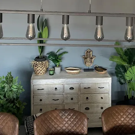 Caparica Surf Retreat *