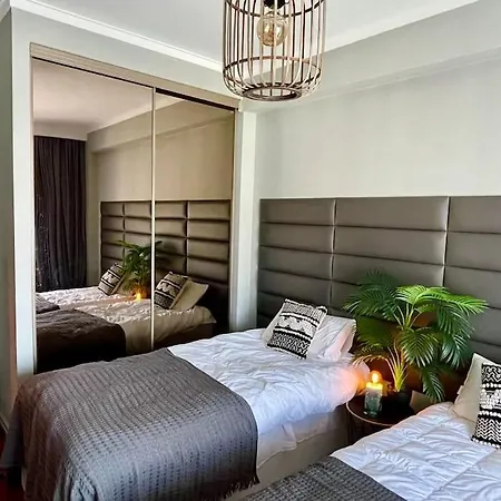 Caparica Surf Retreat Apartmán *