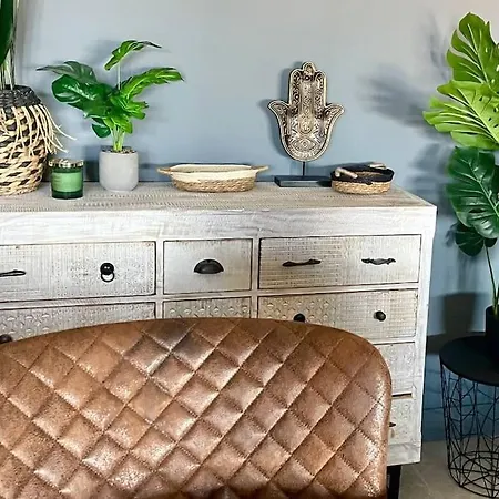 Caparica Surf Retreat *