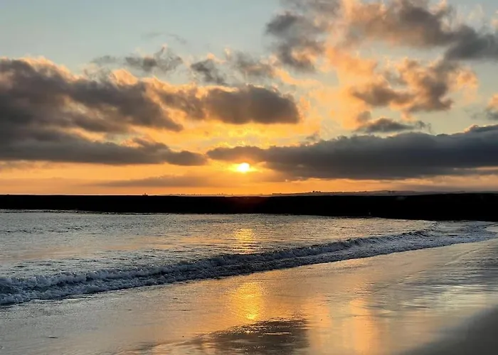 Caparica Surf Retreat