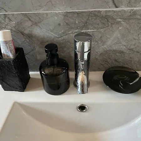 Caparica Surf Retreat קוסטה דה קפאריקה