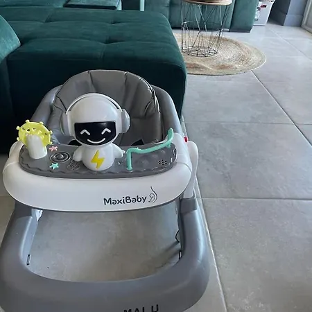 Caparica Surf Retreat דירה