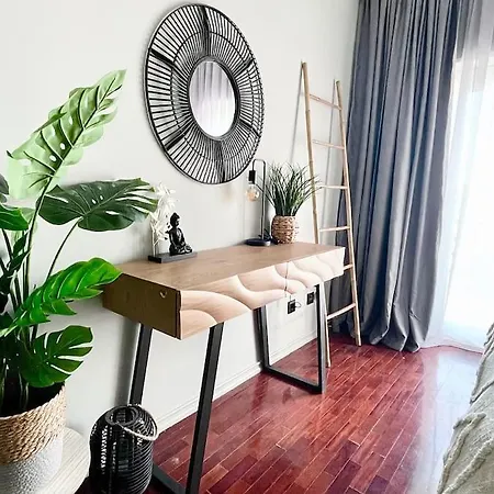 Caparica Surf Retreat דירה